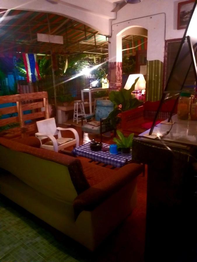 Srikrung Guesthouse فرا ناخون سي أيوتثايا المظهر الخارجي الصورة