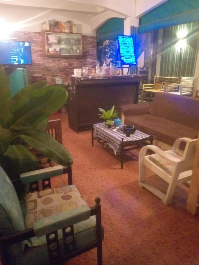 Srikrung Guesthouse فرا ناخون سي أيوتثايا المظهر الخارجي الصورة
