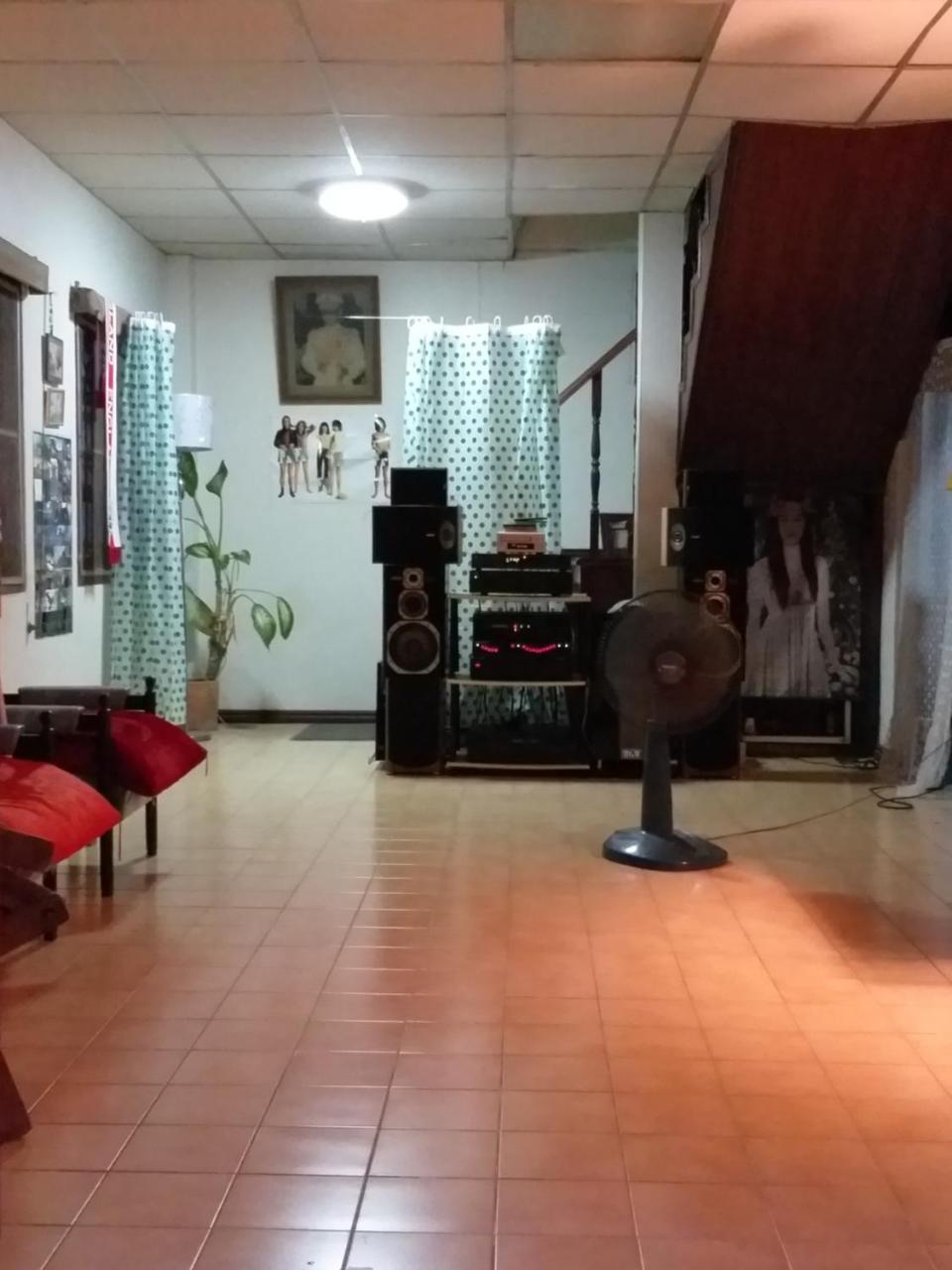 Srikrung Guesthouse فرا ناخون سي أيوتثايا المظهر الخارجي الصورة