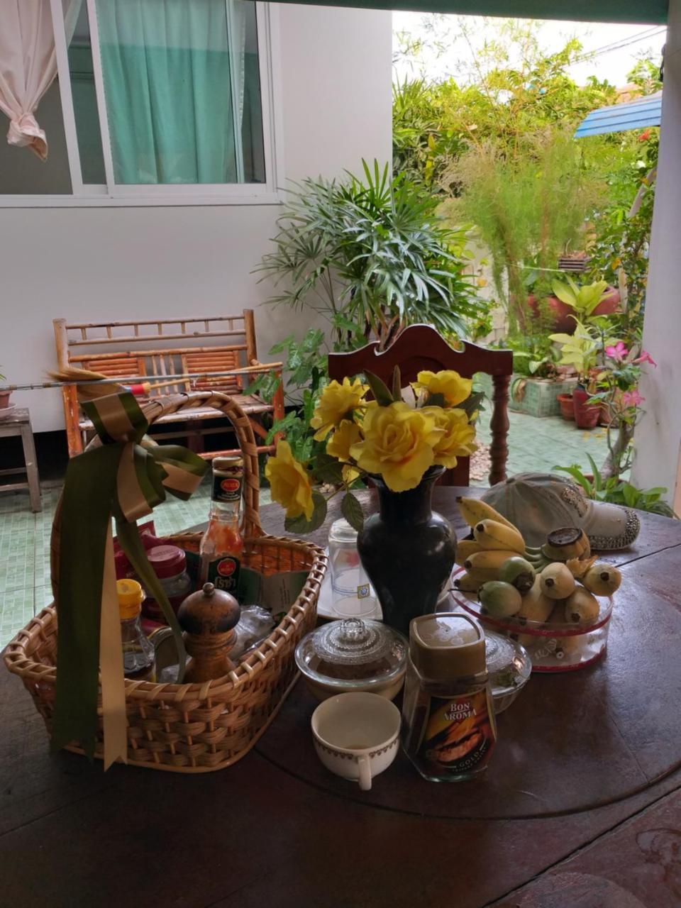 Srikrung Guesthouse فرا ناخون سي أيوتثايا المظهر الخارجي الصورة